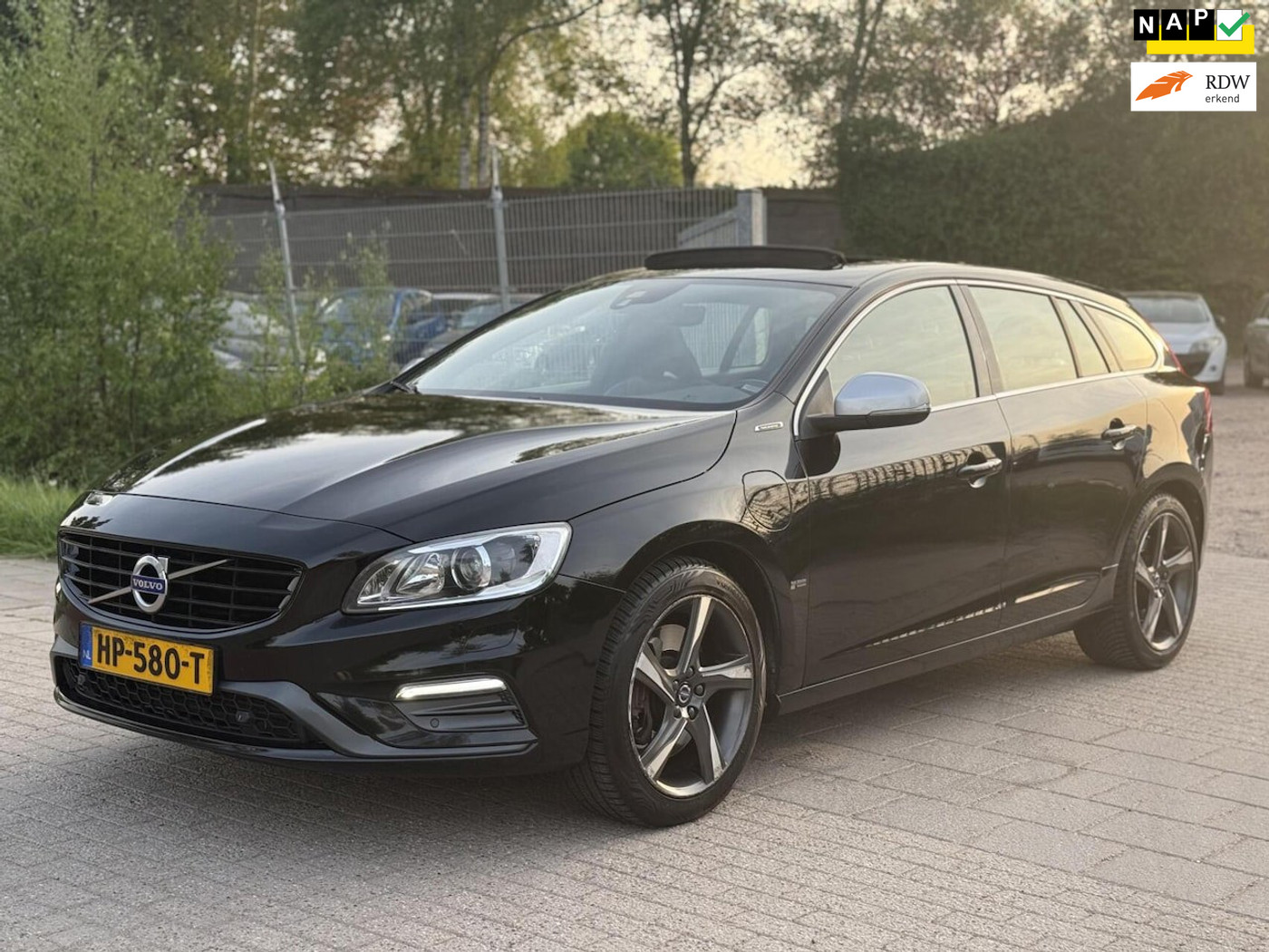 Foto van VOLVO V60 TWIN ENGINE