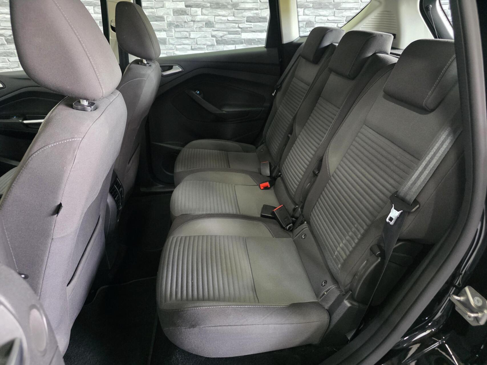 Foto van Ford C-max