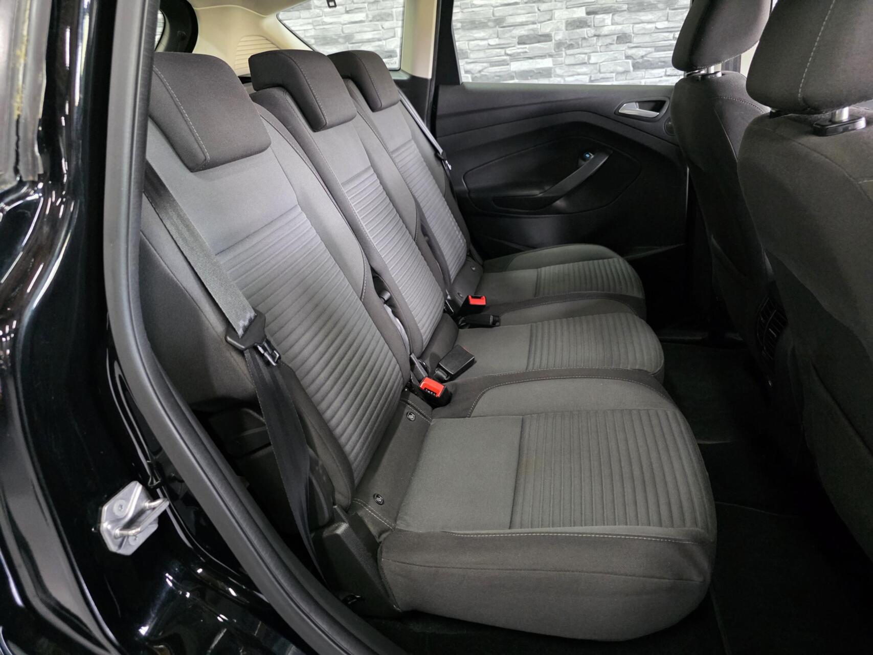 Foto van Ford C-max