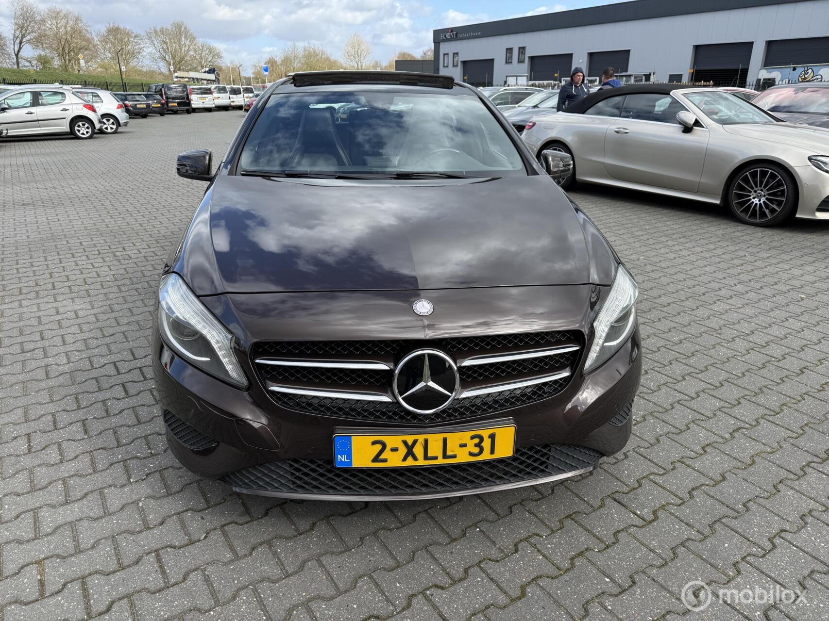 Mercedes-Benz A 180 180 Ambition navi open dak 2014 - voorkant