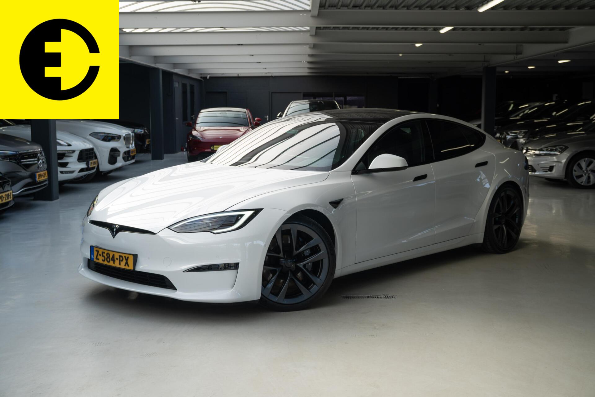 Foto van TESLA MODEL S