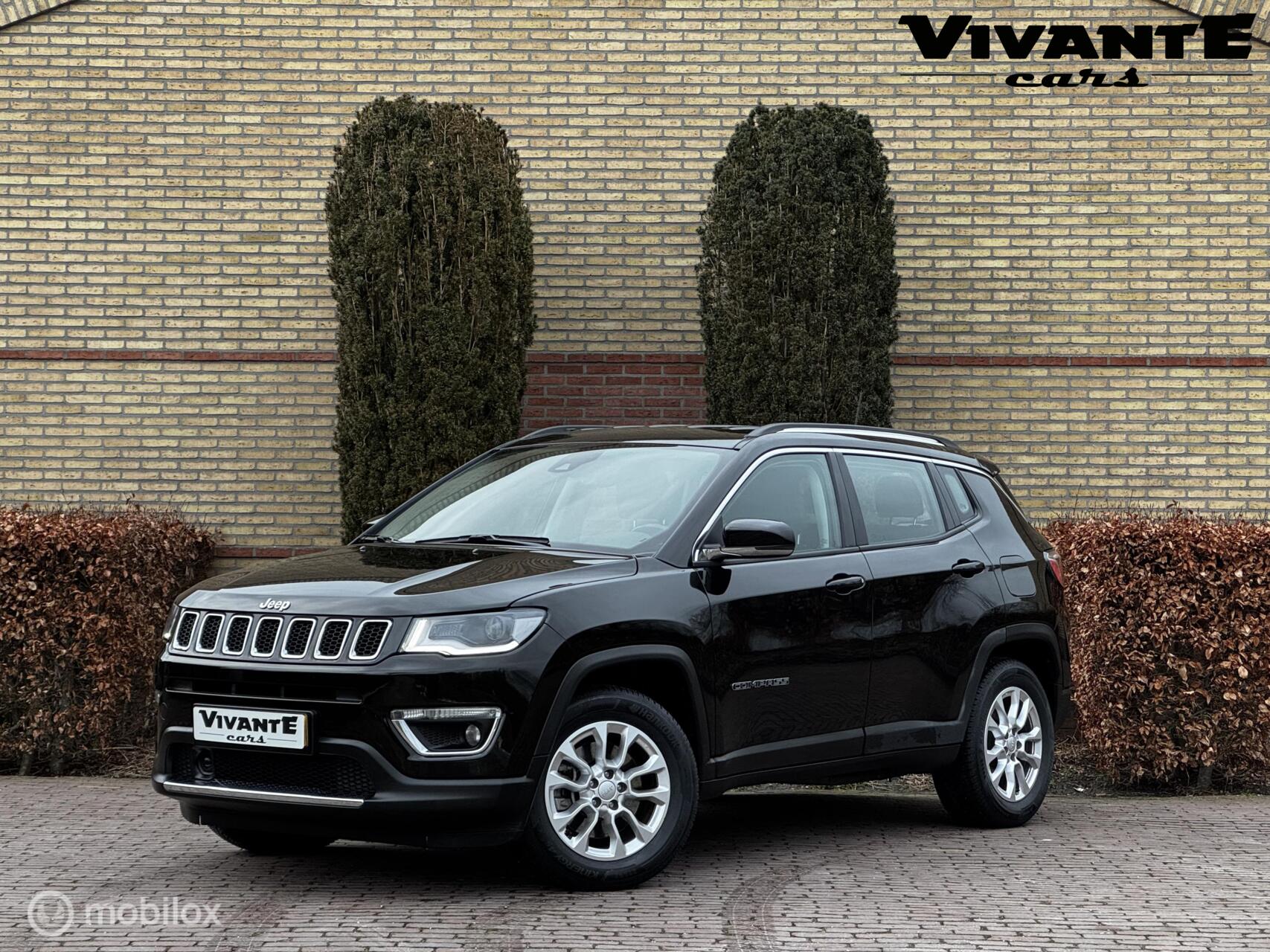 Foto van JEEP COMPASS