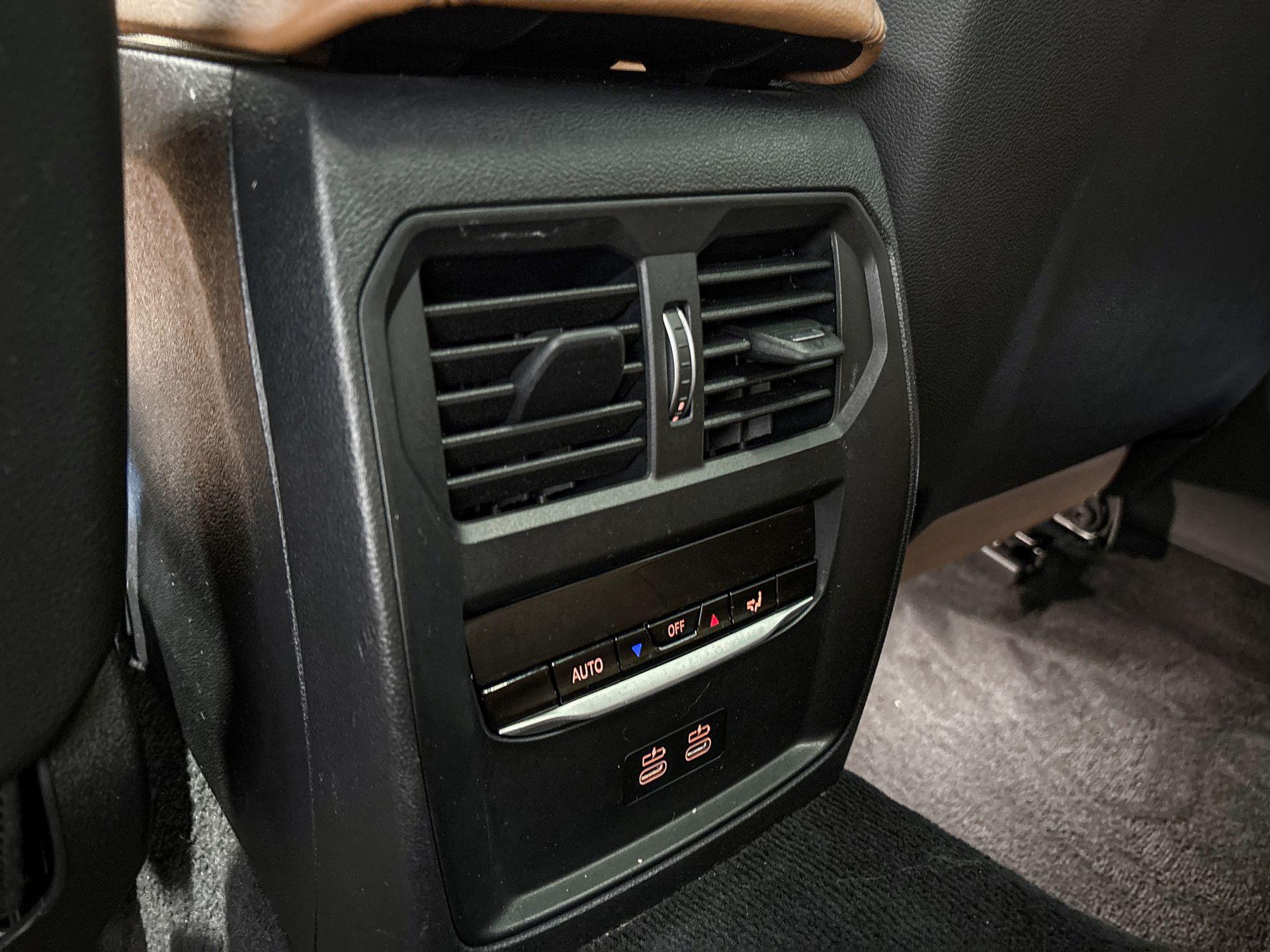 Foto van BMW 330e