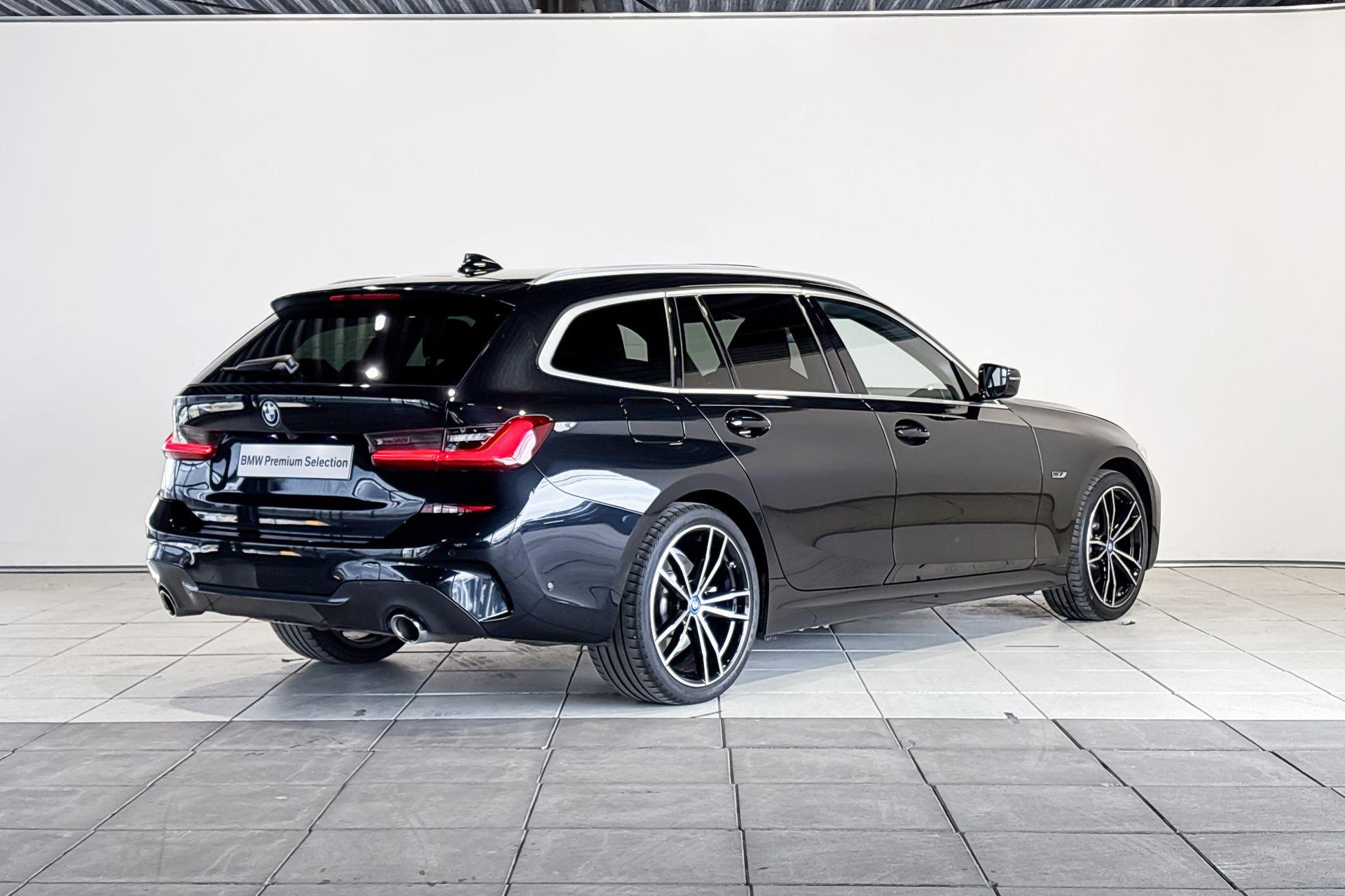 Foto van BMW 330e