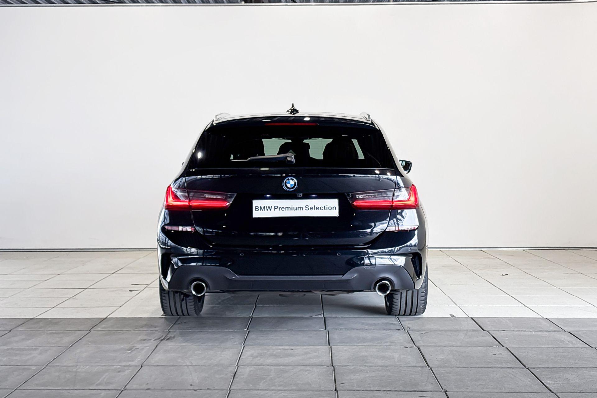 Foto van BMW 330e
