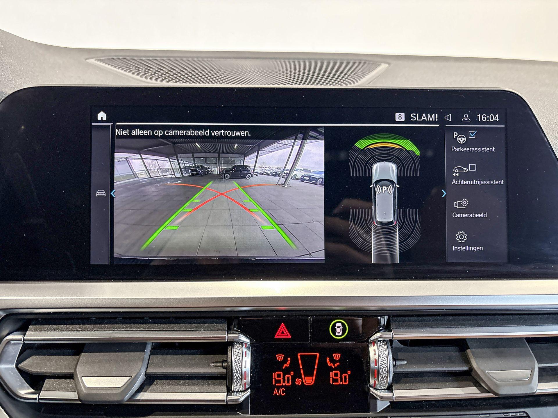 Foto van BMW 330e