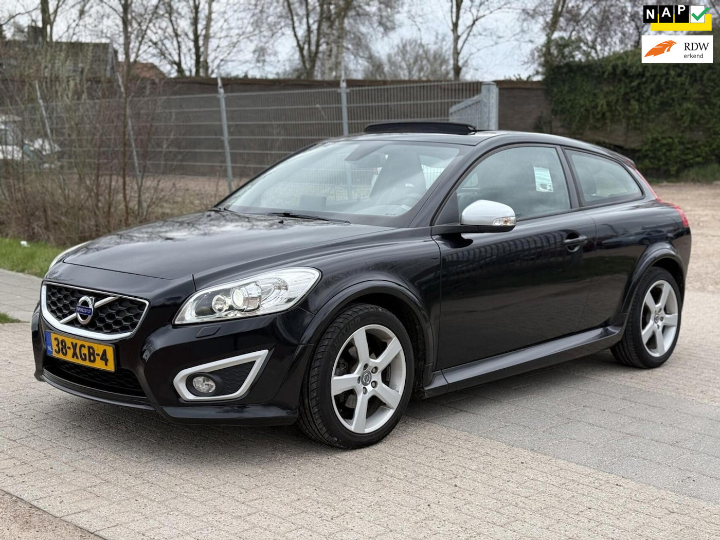 Foto van VOLVO C30