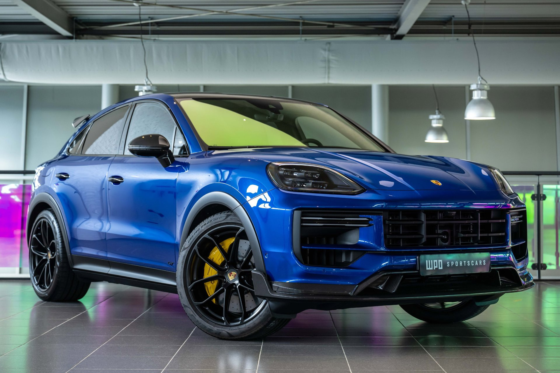 Foto van PORSCHE CAYENNE TURBO E-HYBRID