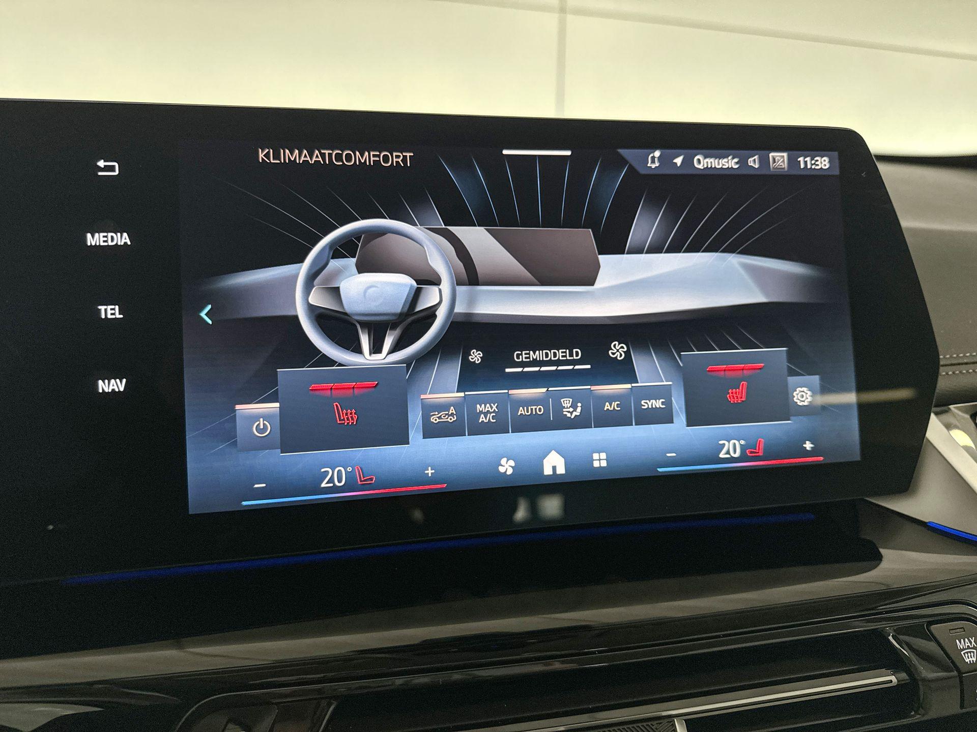 Foto van BMW Ix1