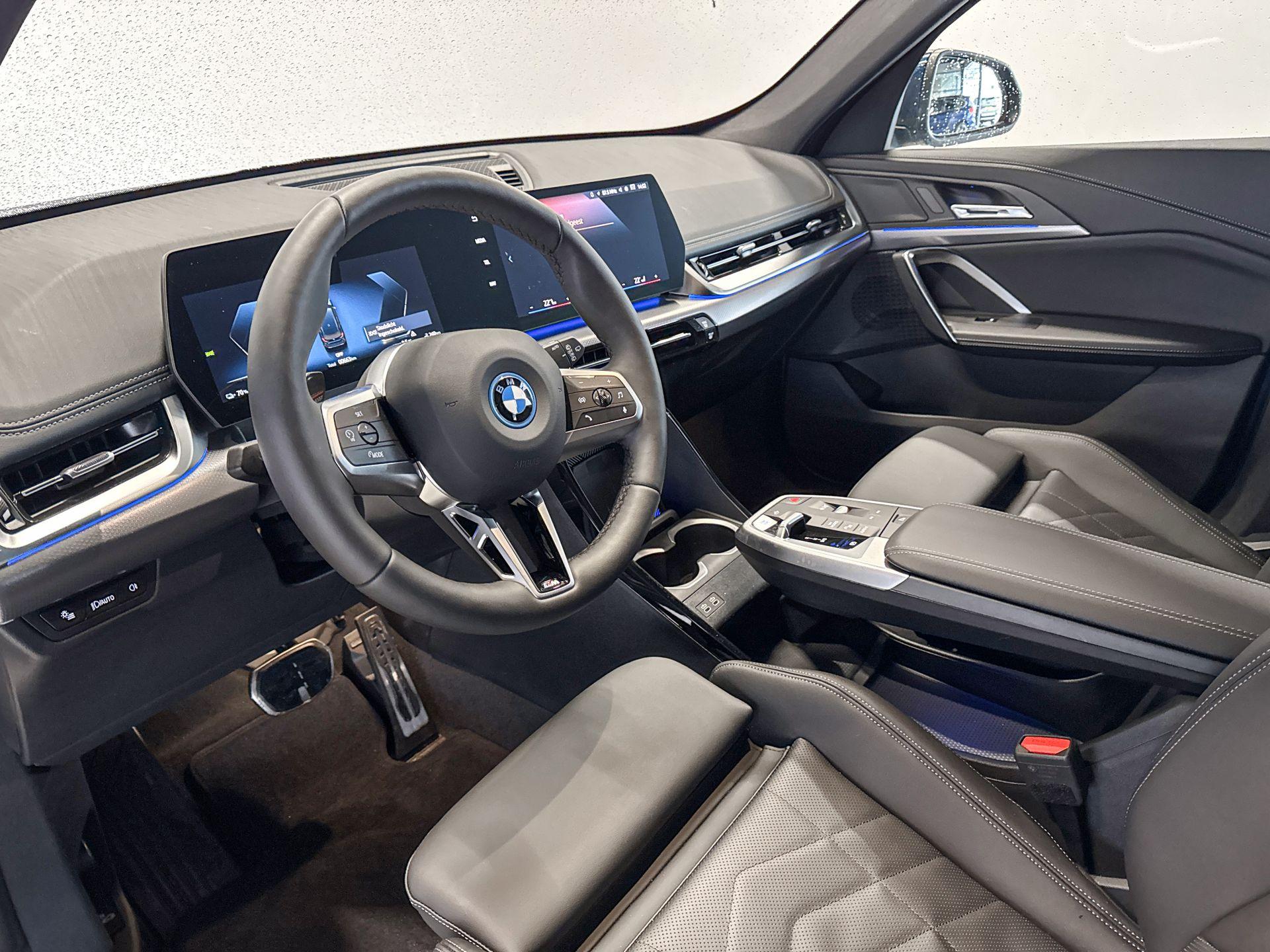 Foto van BMW Ix1 Edrive20