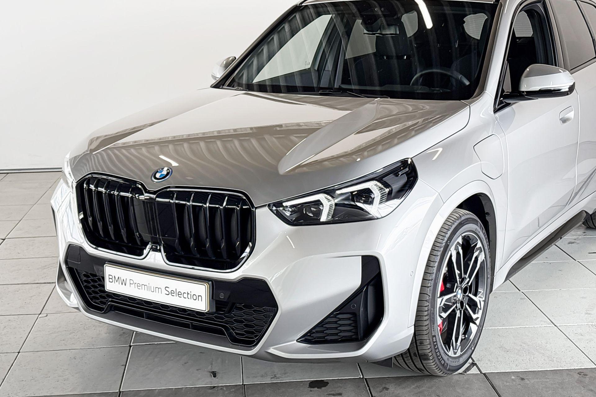 Foto van BMW X1 Xdrive25e