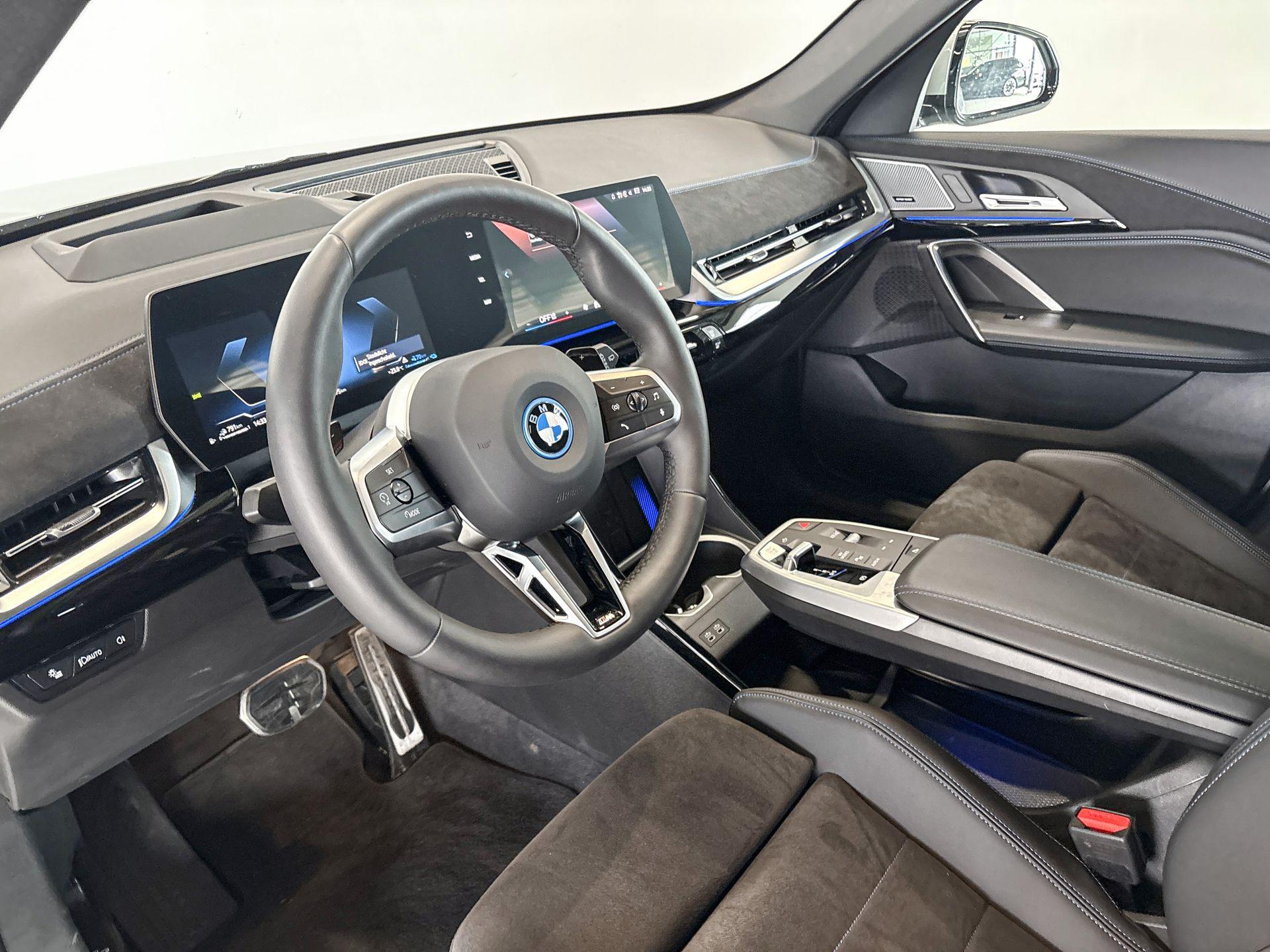 Foto van BMW X1 Xdrive25e