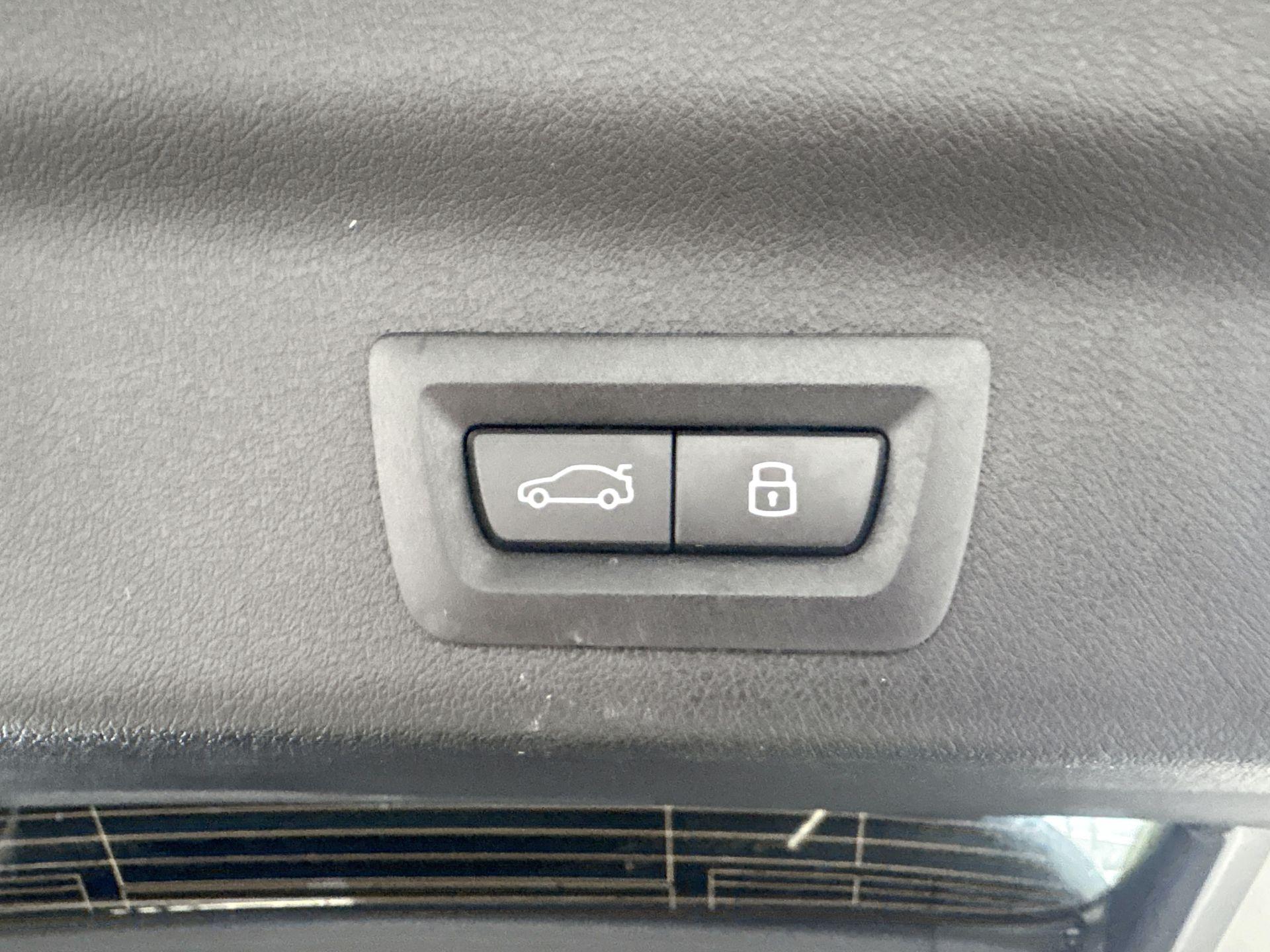 Foto van BMW X1 Xdrive25e