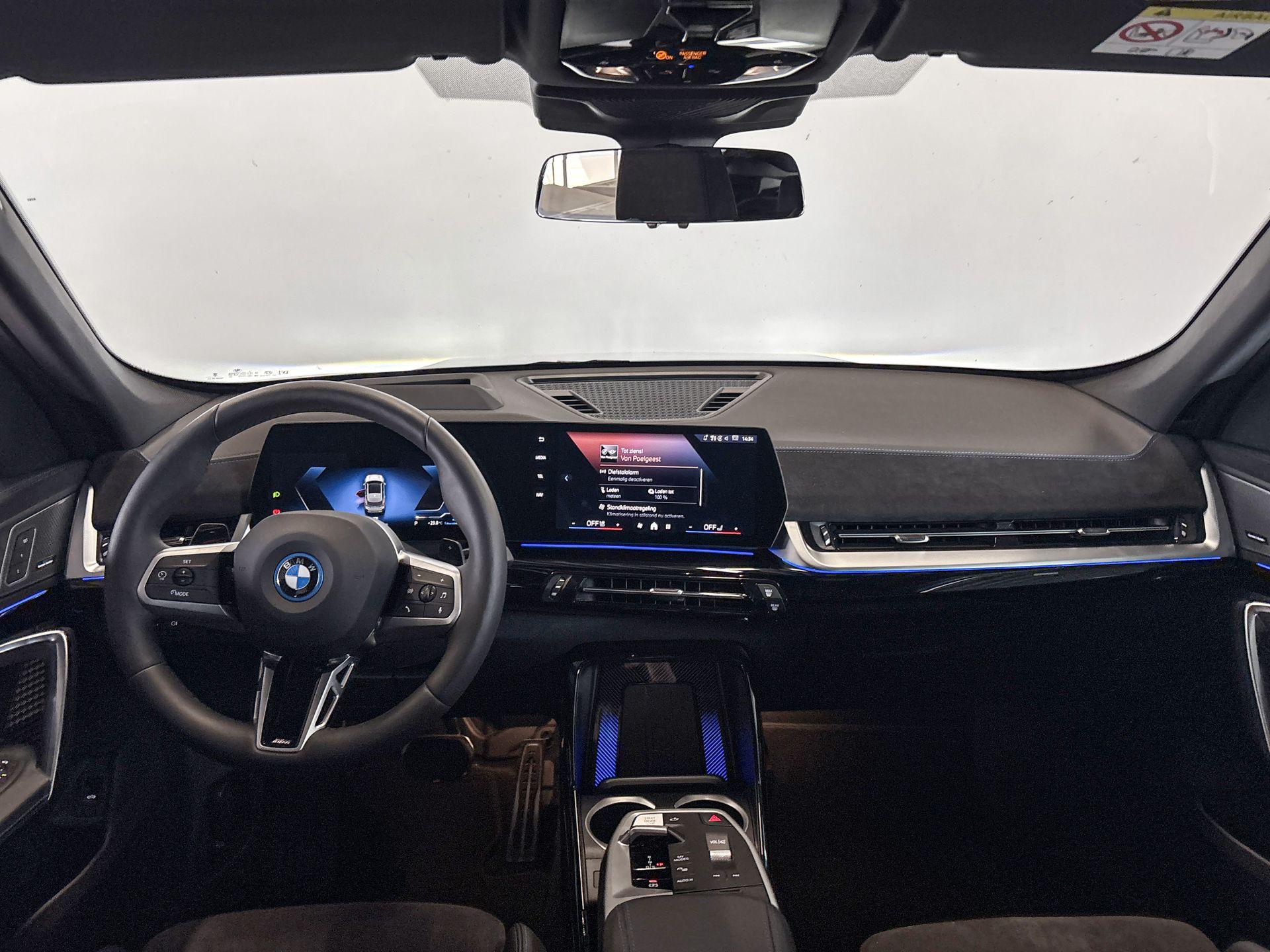 Foto van BMW X1 Xdrive25e