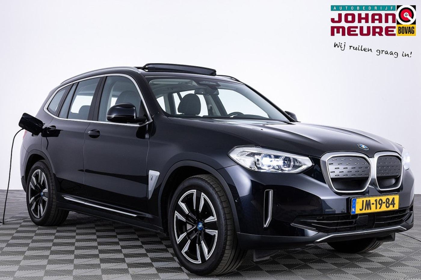 Foto van BMW IX3