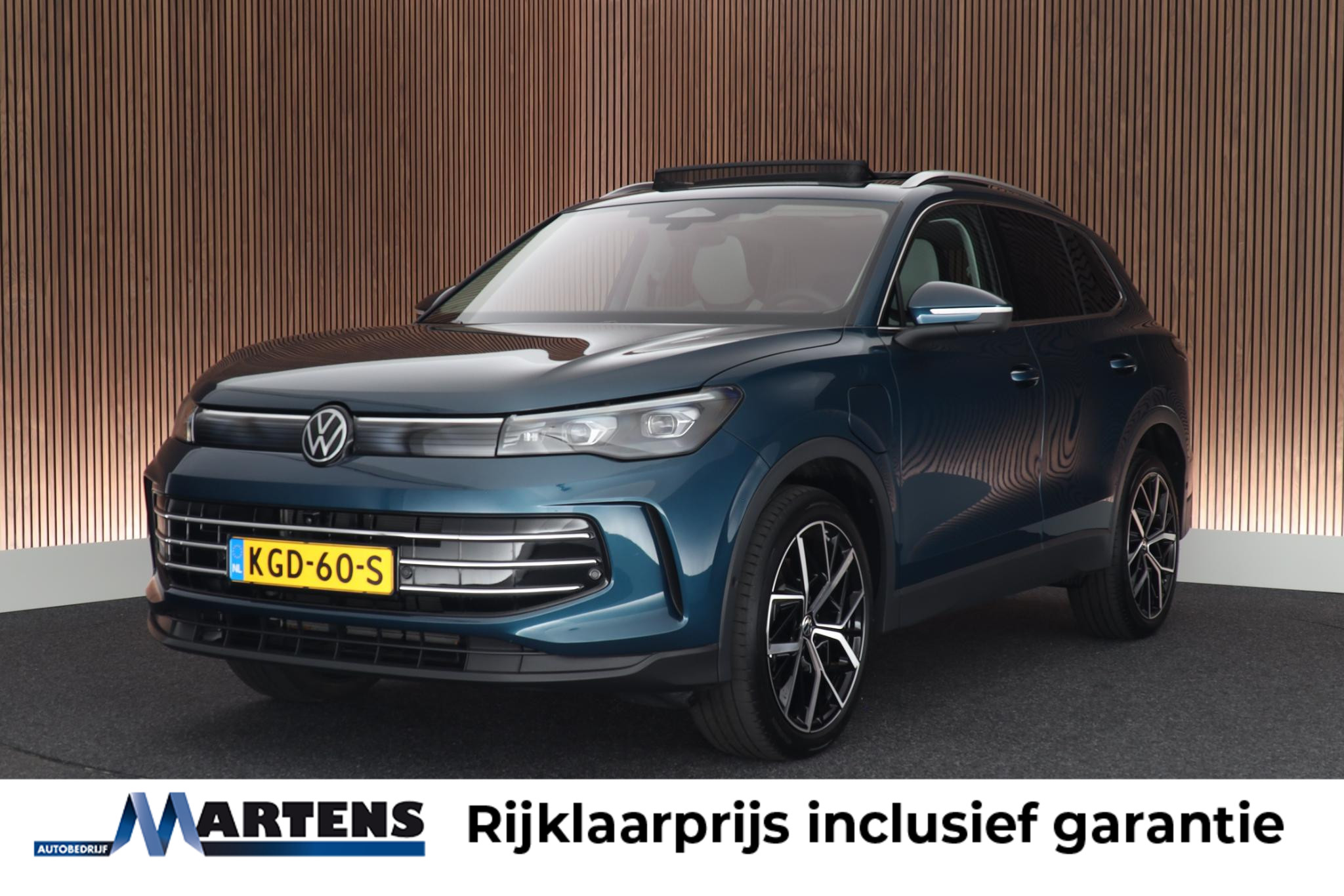 Volkswagen Tiguan 1.5 204pk eHybrid Elegance 2025 - voorkant