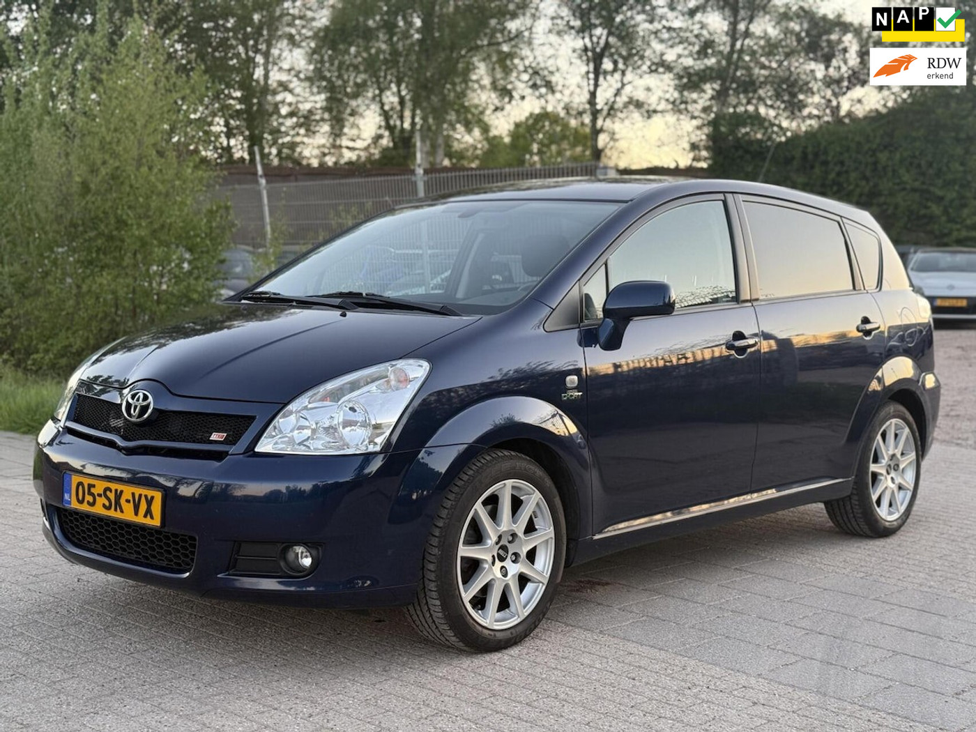 Foto van TOYOTA TOYOTA COROLLA VERSO