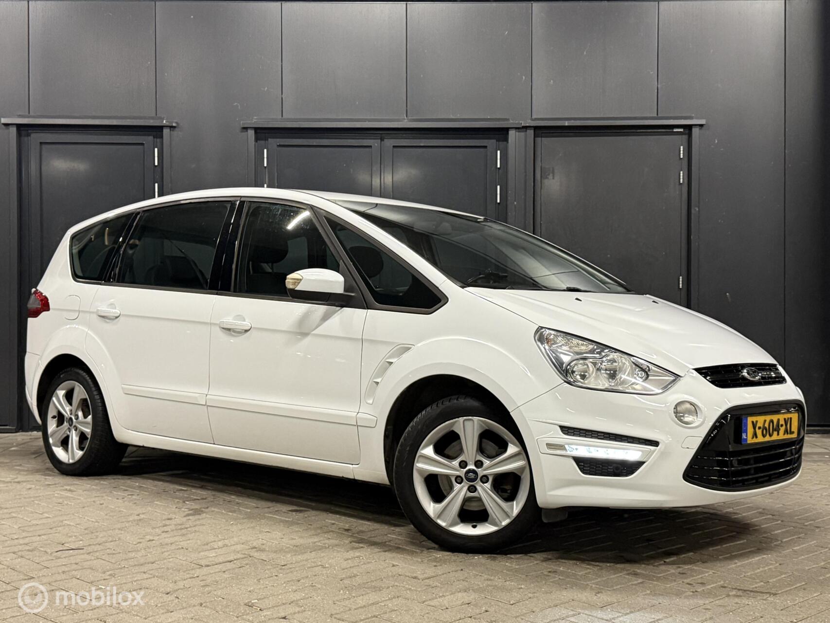 Foto van Ford S-max