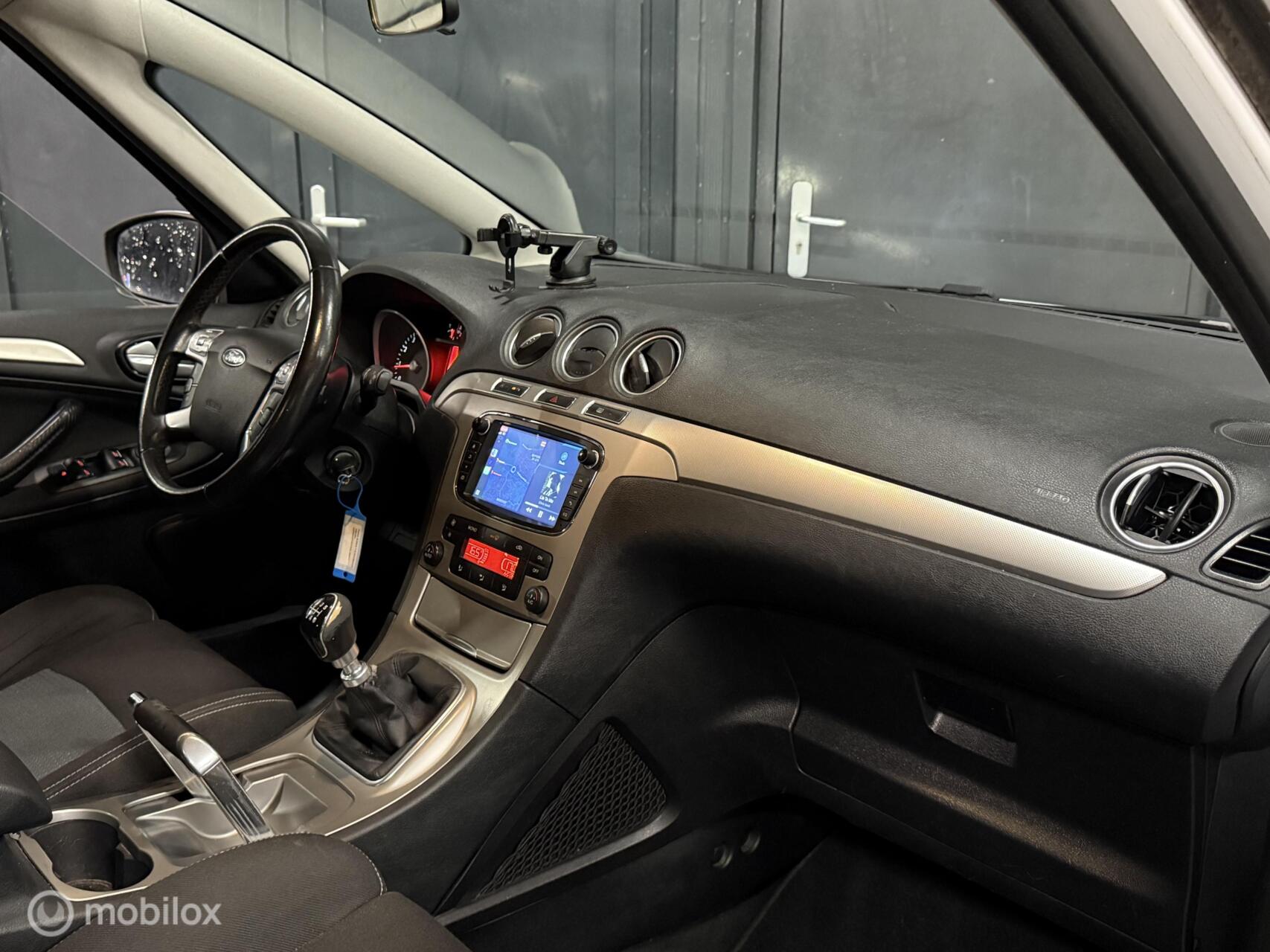 Foto van Ford S-max