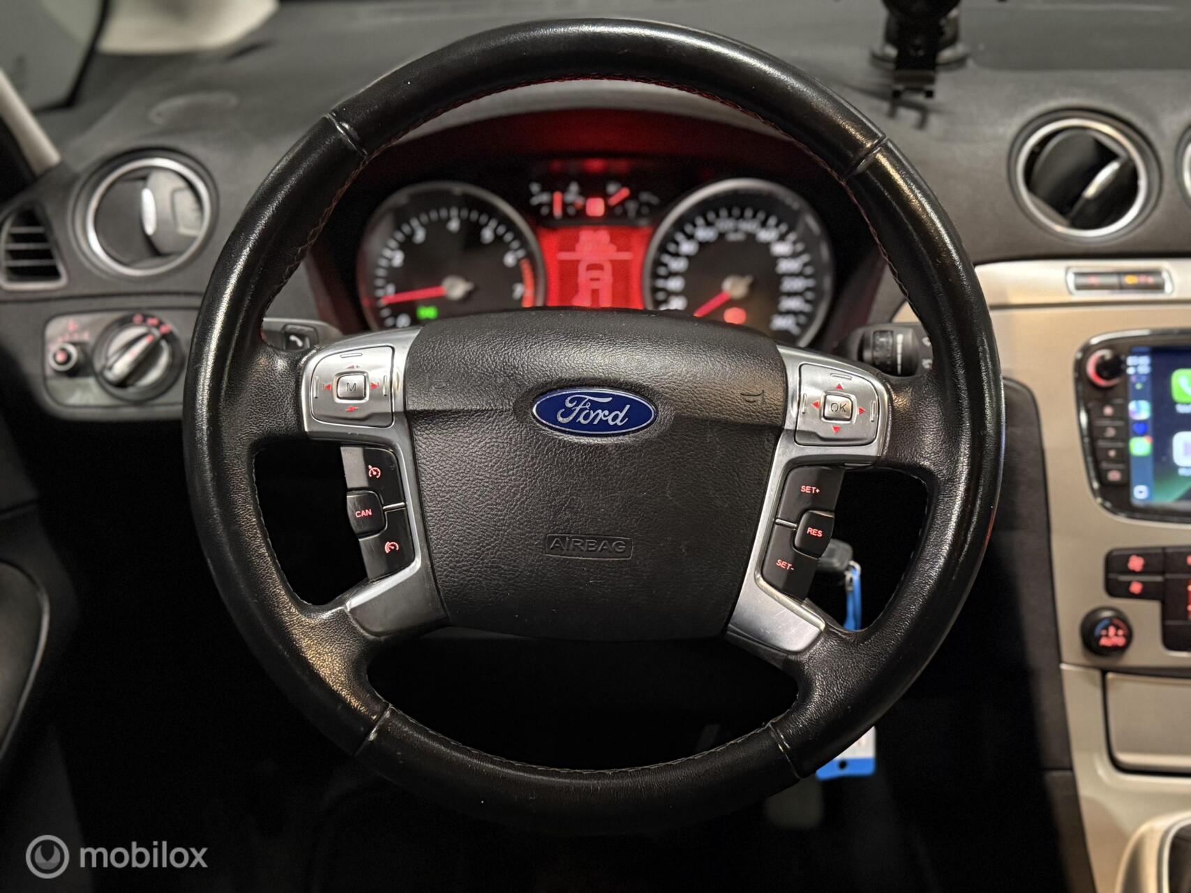 Foto van Ford S-max