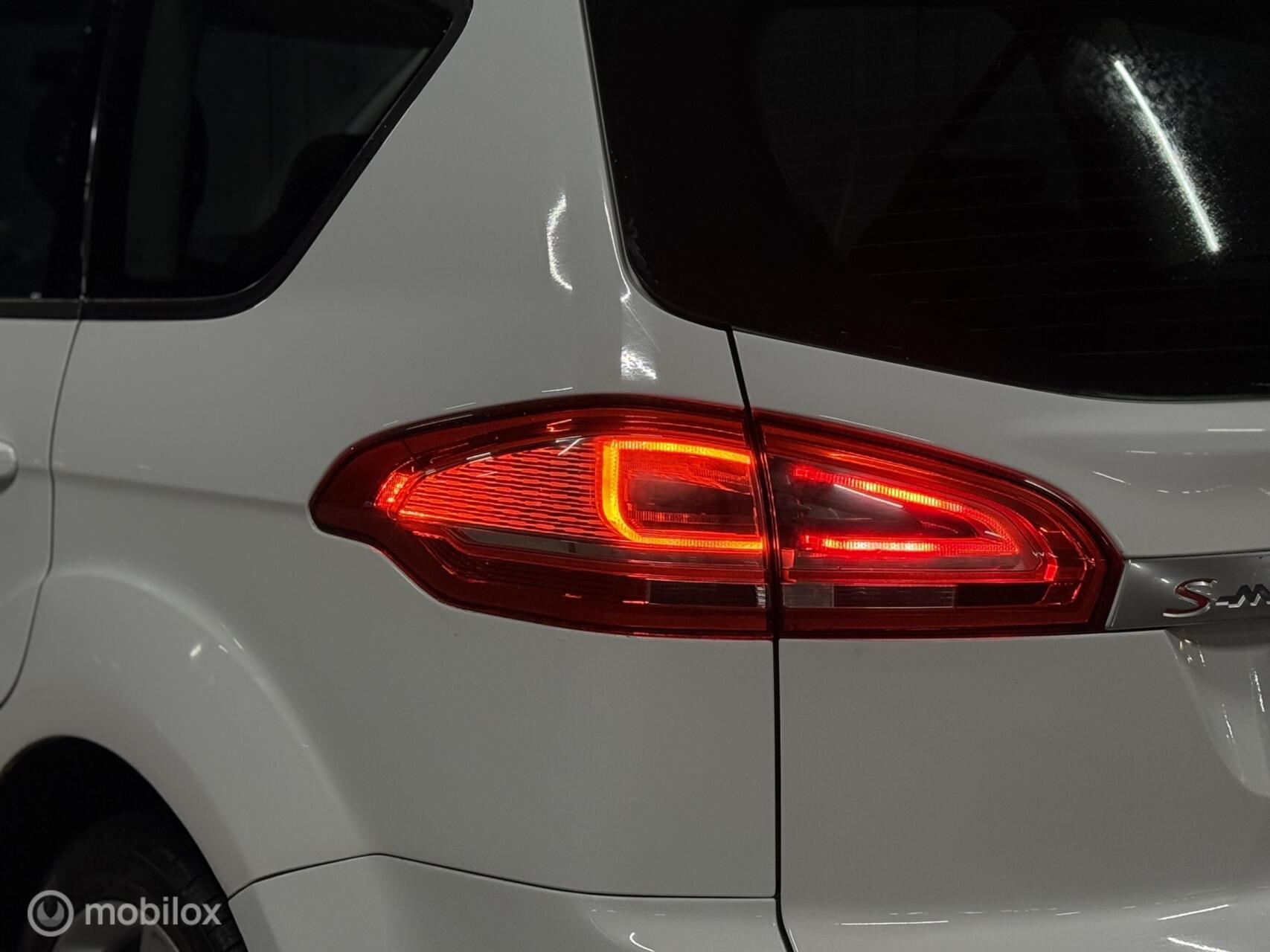 Foto van Ford S-max
