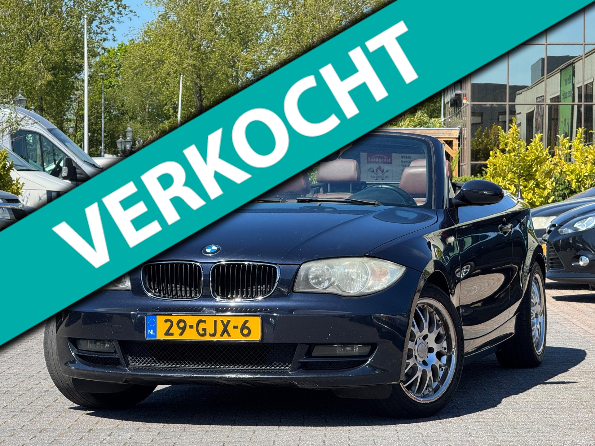 BMW 1er Reihe 118i Executive | Leder sportstoelen | Stoelverwarming | Airco | Parkeersensoren | Cruise control | 2 sleutels 2008 - voorkant