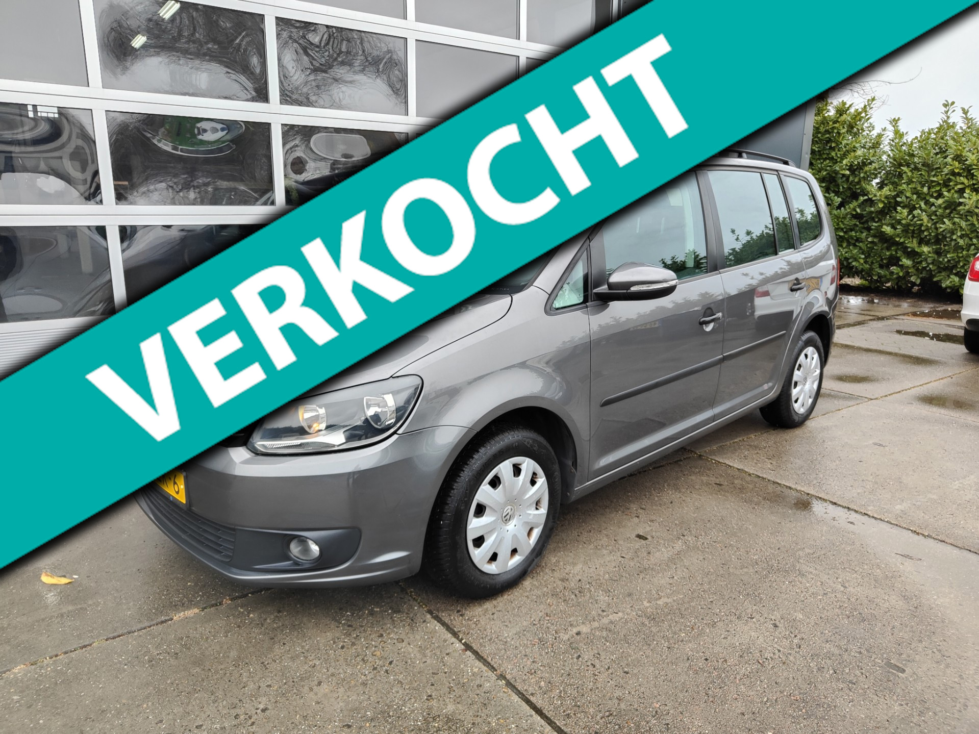 Foto van VOLKSWAGEN TOURAN