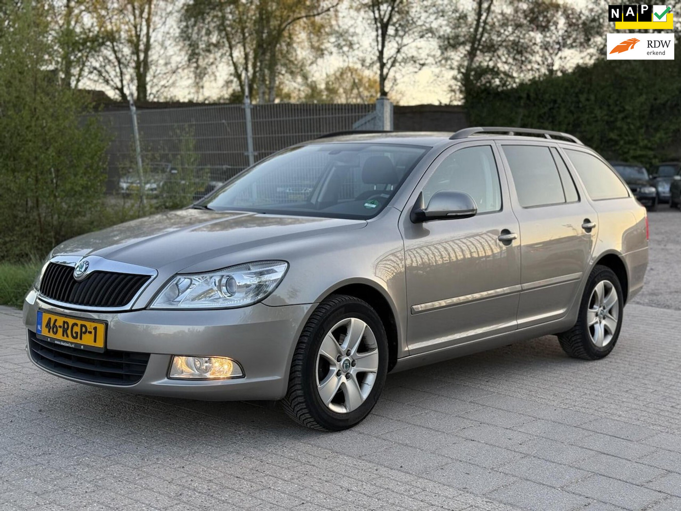 Skoda Octavia 1.2 TSI Ambition Business Line 2011 - voorkant