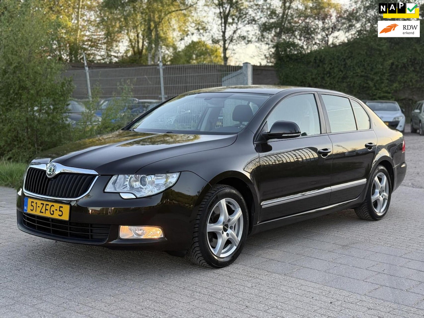 Skoda Superb 1.4 TSI Greentech Active Business Line 2012 - voorkant