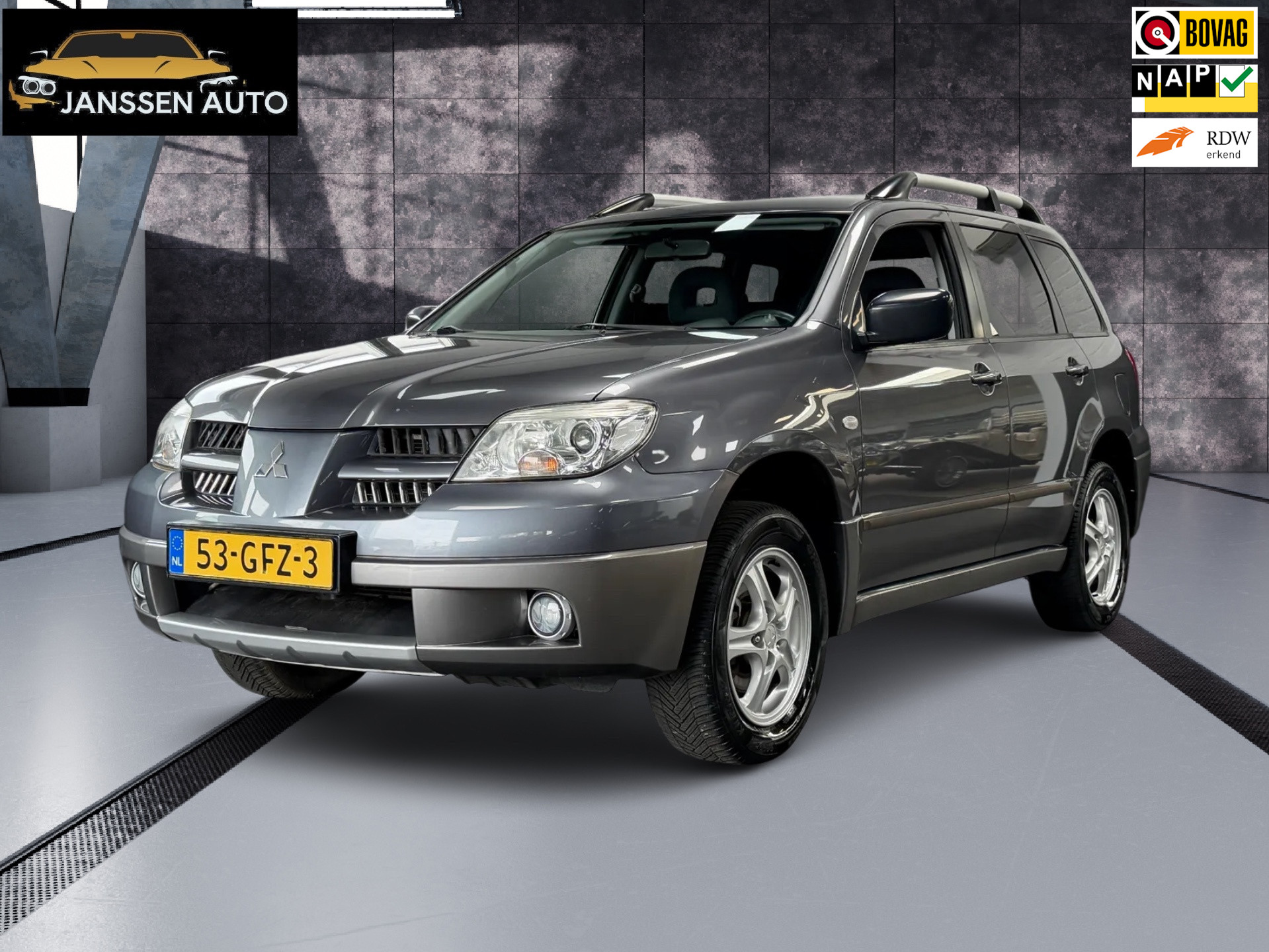 Foto van MITSUBISHI MITSUBISHI OUTLANDER