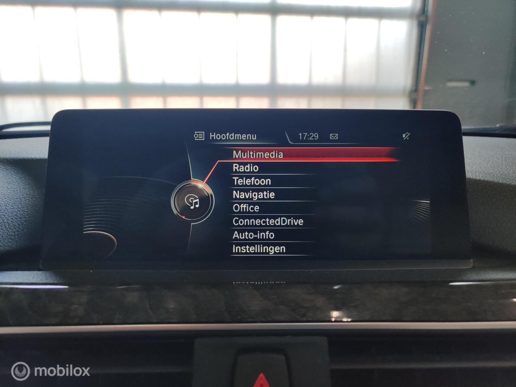 Foto van BMW 318i