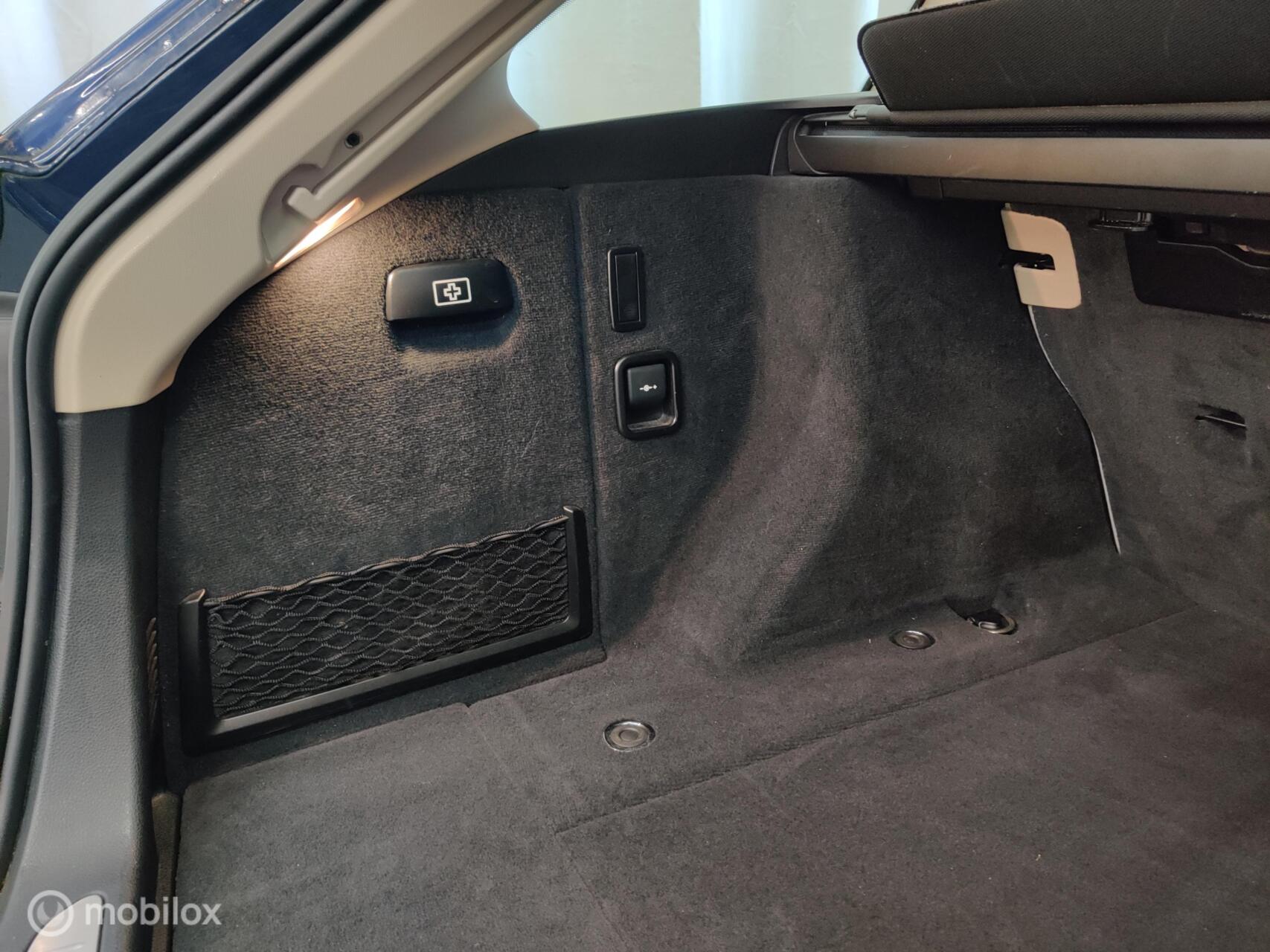 Foto van BMW 318i