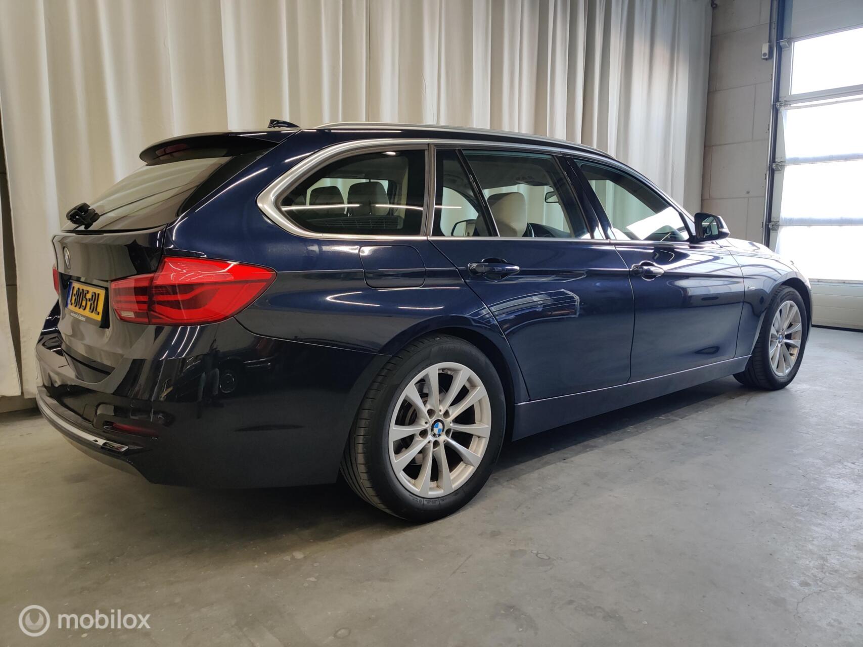 Foto van BMW 318i