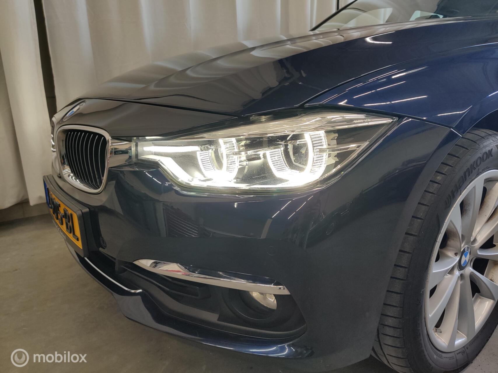 Foto van BMW 318i