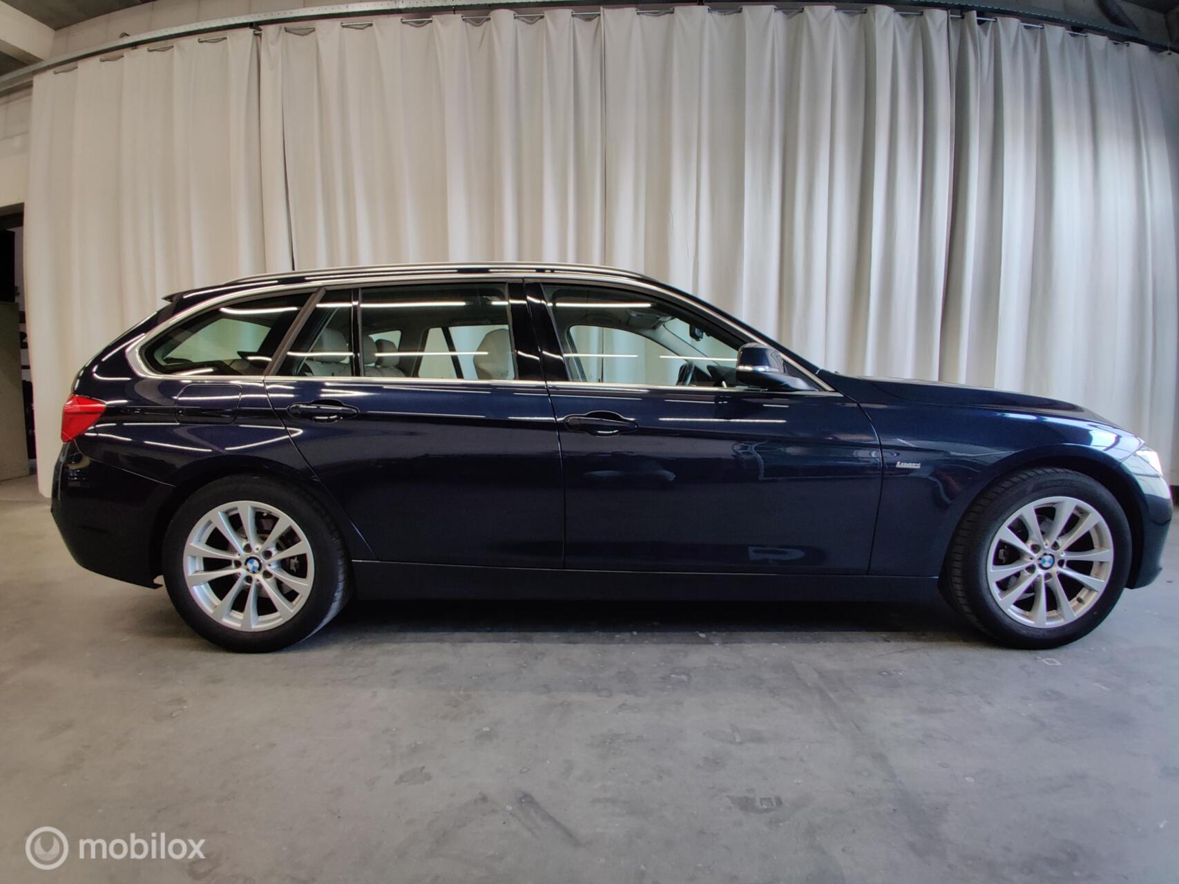 Foto van BMW 318i