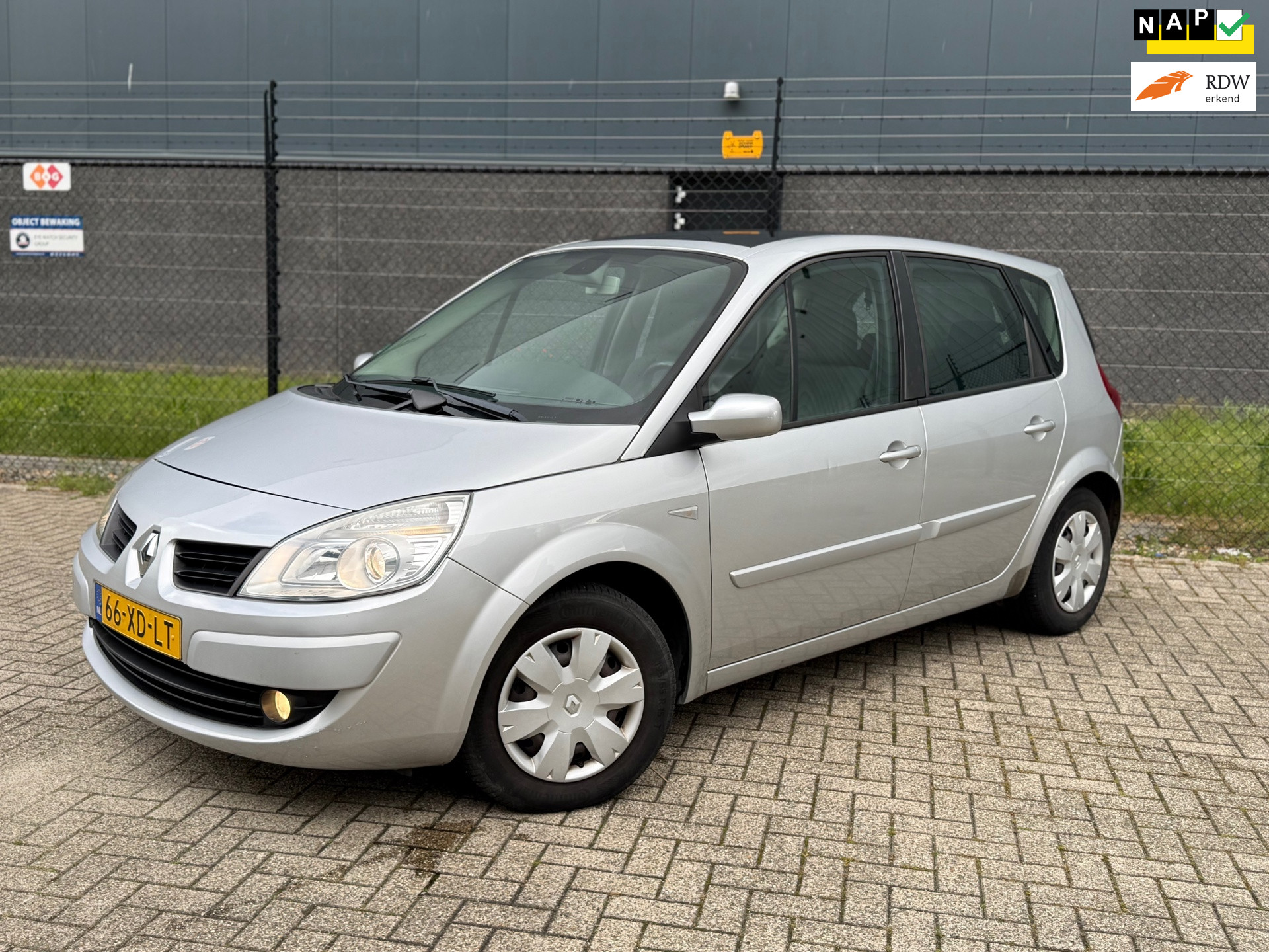 Foto van RENAULT MEGANE SCENIC