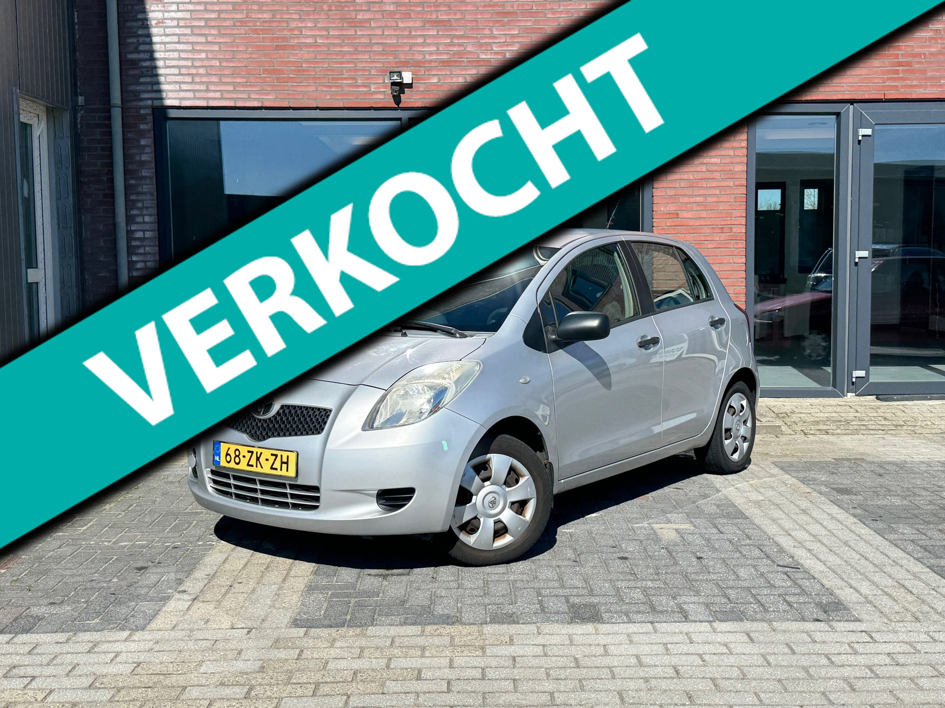 Toyota Toyota Yaris 1.0 VVTi Spirit | Trekhaak | Airco | PDC | 2008 - voorkant