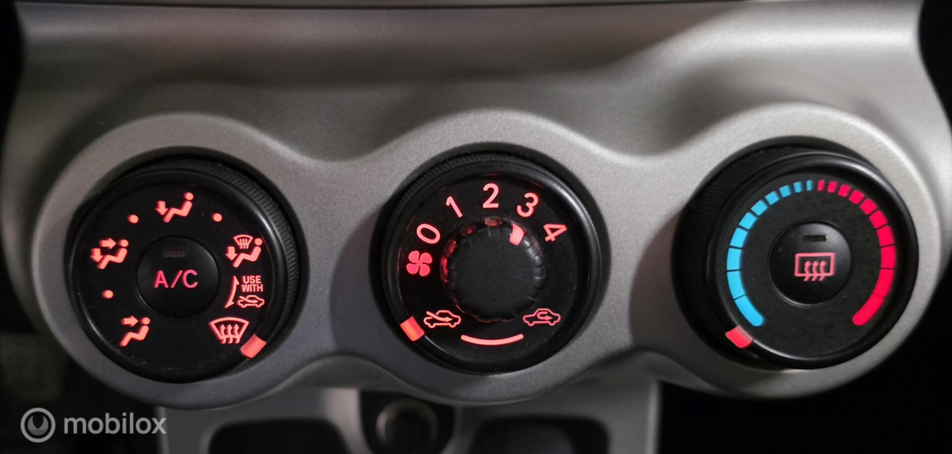 Foto van Toyota Toyota Urban Cruiser