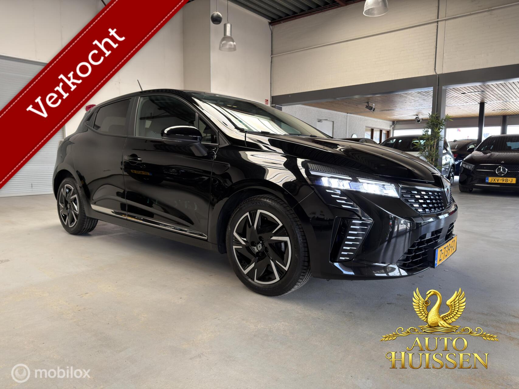 Renault Clio 1.0 TCe 90 GPF evolution NAP 1e eigenaar 2024 - voorkant