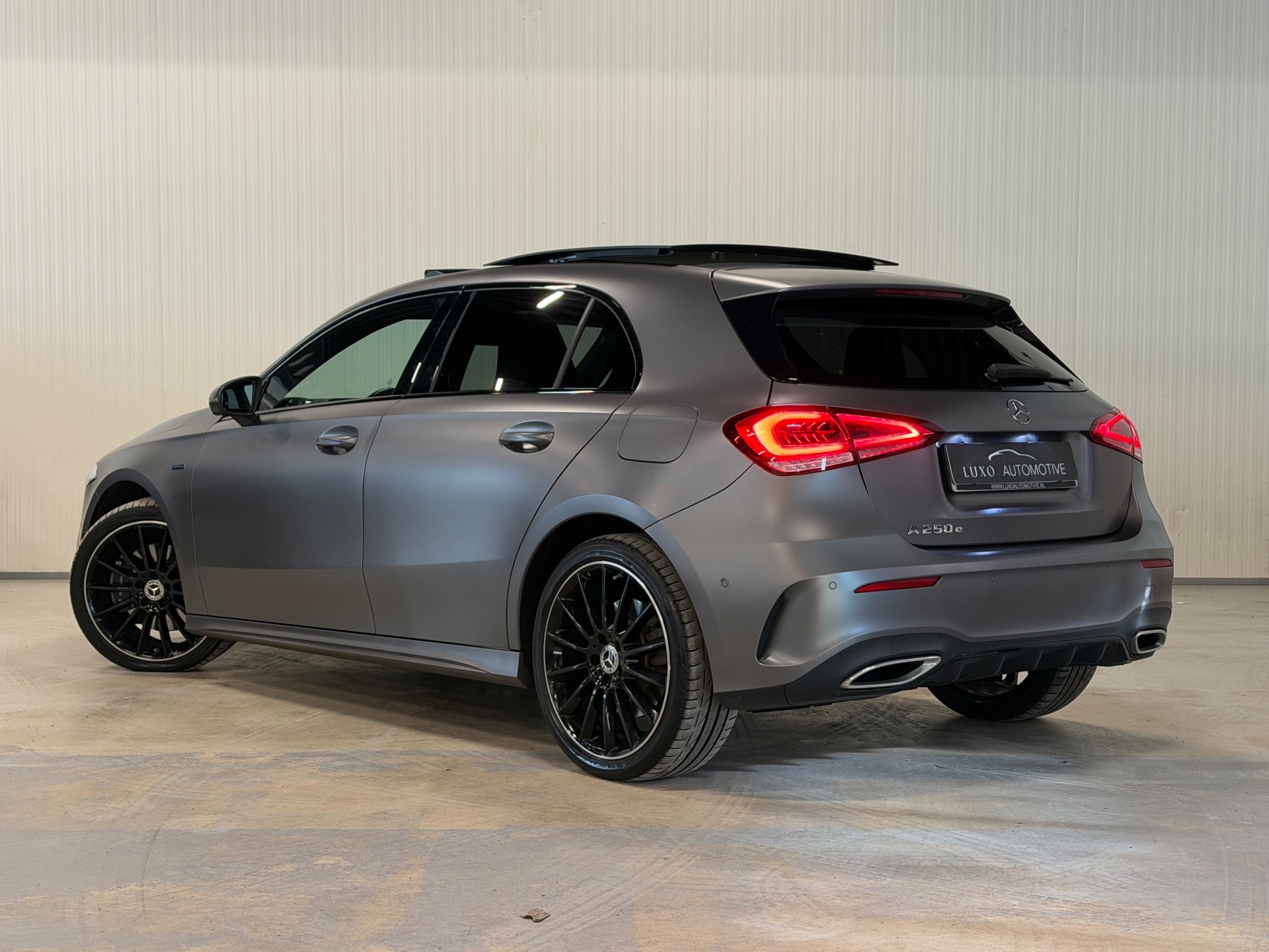 Foto van Mercedes-Benz A 250 E