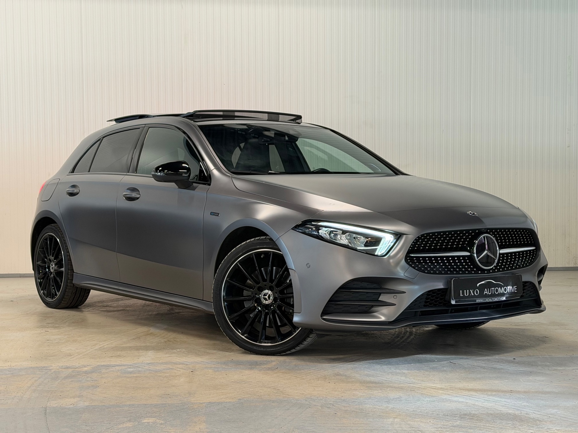 Foto van Mercedes-Benz A 250 E