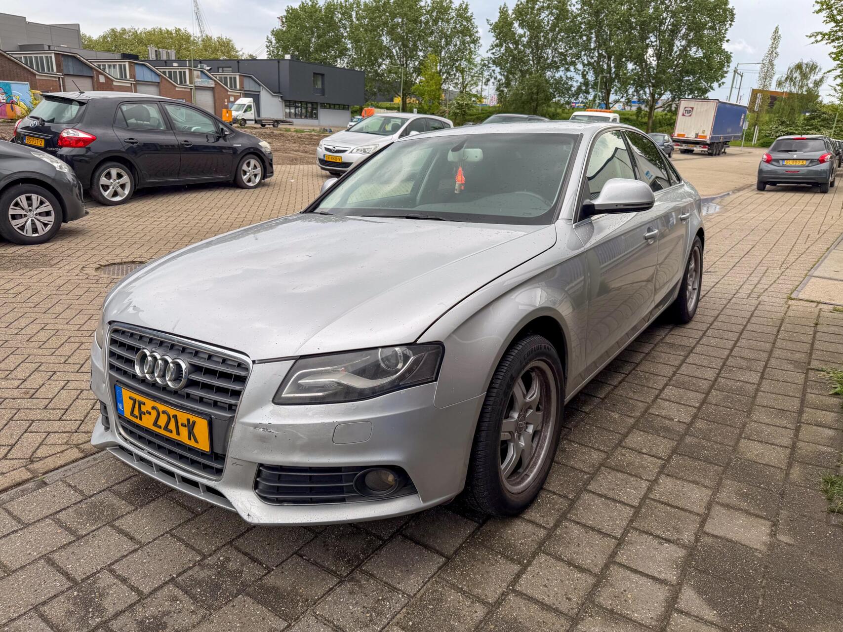 Audi Audi A4 2.7 TDI Pro Line Business 2008 - voorkant