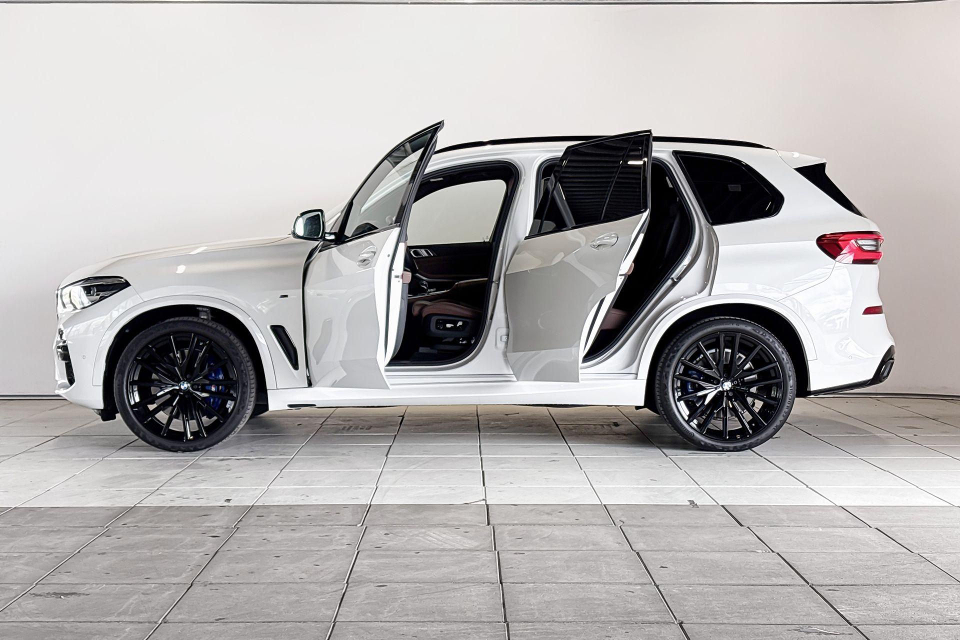 Foto van BMW X5 Xdrive40i