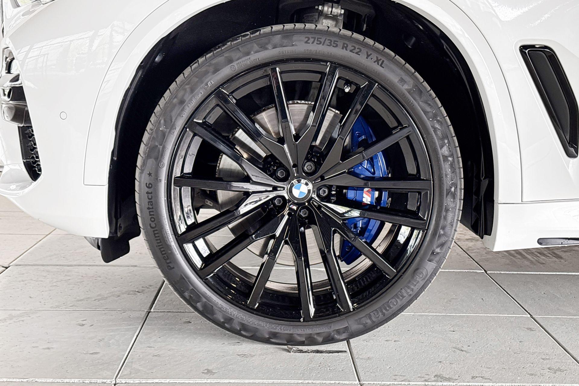 Foto van BMW X5 Xdrive40i