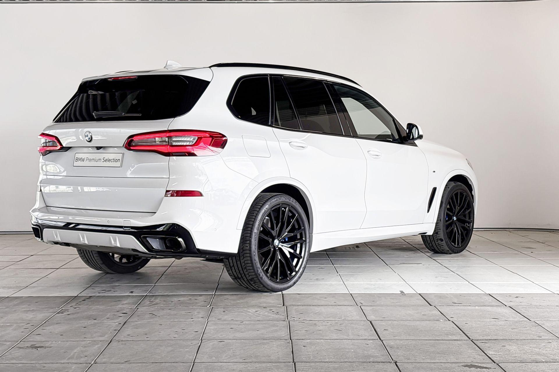 Foto van BMW X5 Xdrive40i