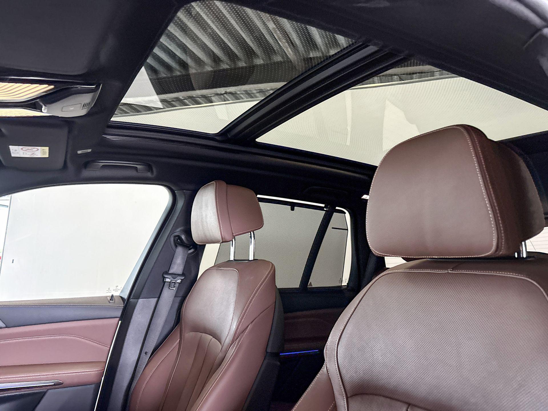 Foto van BMW X5 Xdrive40i