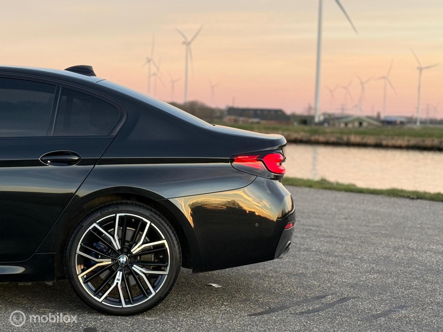 Foto van BMW 530e