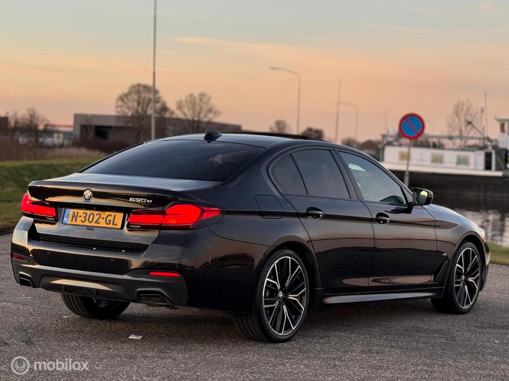 Foto van BMW 530e