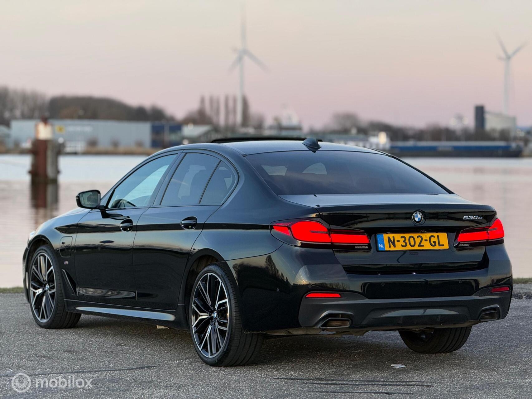 Foto van BMW 530e