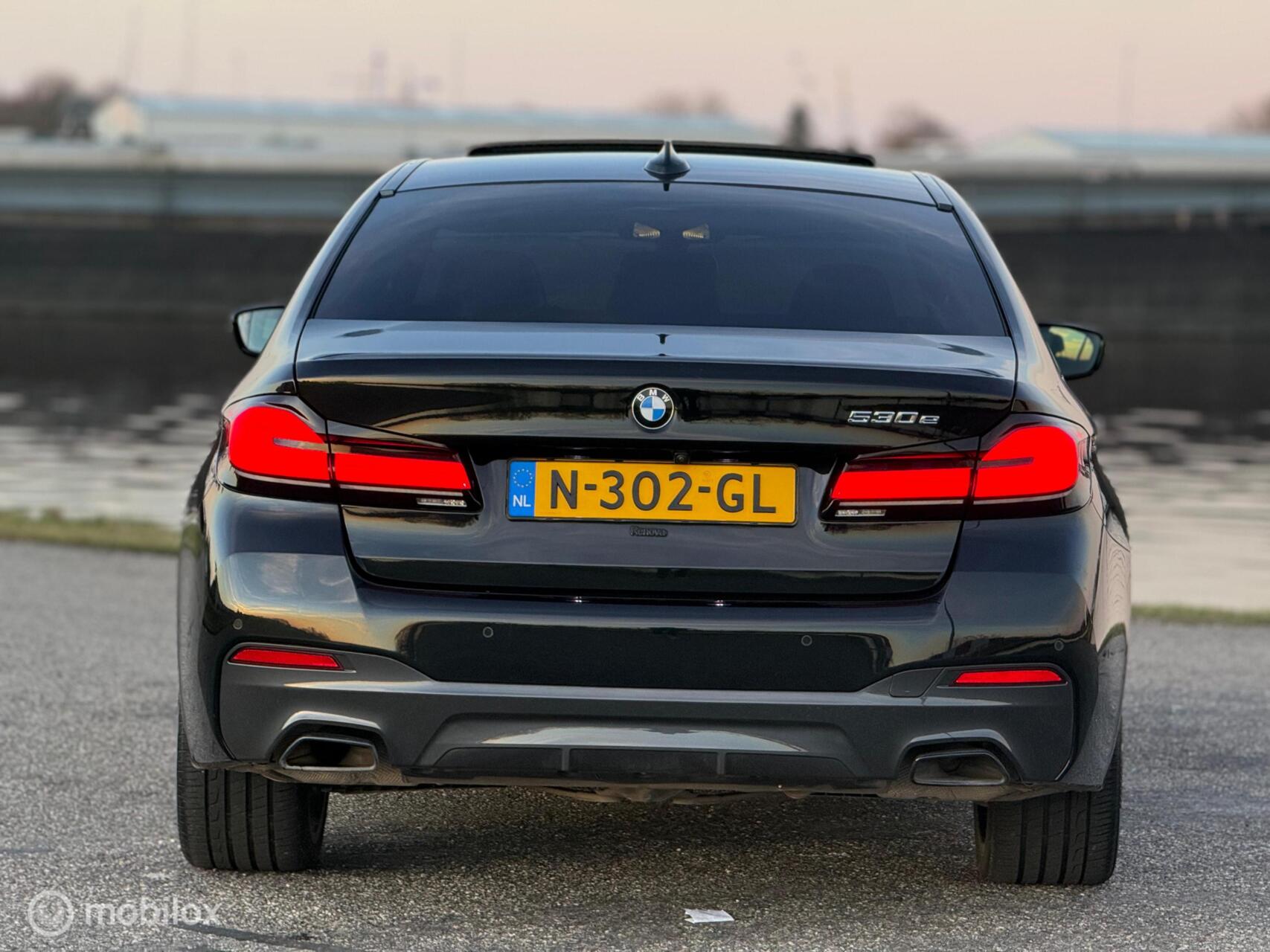 Foto van BMW 530e